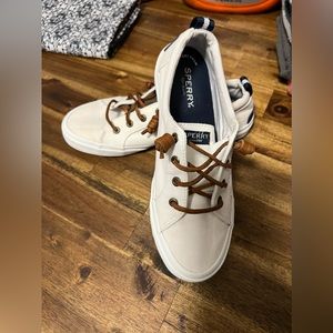 Sperry canvas boat shoes size 7.5